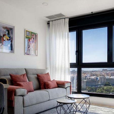 Urban Sky Apartment Малага Экстерьер фото