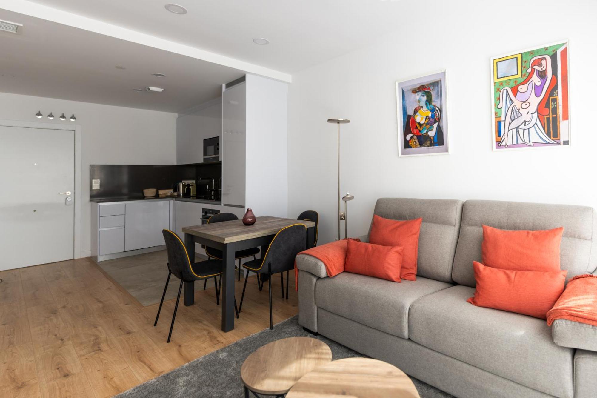 Urban Sky Apartment Малага Экстерьер фото